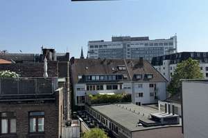 Lichtdurchflutete 2-Zimmer-Wohnung mit Domblick - ohne Makler – Die vollständige Adresse der Immobilie erhältst du vom Anbieter., 50672 Altstadt/Nord, Köln – Vorschaubild 6