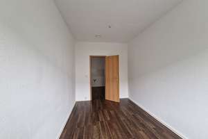 Vom Kochlöffel direkt aufs Sofa***3 Zimmer mit Tageslichtbad und Balkon! – Andromedaweg 7, 4205 Grünau-Nord, Leipzig – Vorschaubild 9