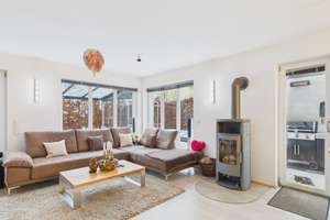 Luxus-Doppelhaushälfte mit Smart Home, Pool, Premium-Küche, Heimkino, Kamin & Wintergarten – Die vollständige Adresse der Immobilie erhältst du vom Anbieter., 86899 Landsberg am Lech – Vorschaubild 5