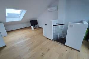 Gostenhof! Helle chice u. moderne 2-Zi.-Maisonette-Whg. 70 m²,hochw.Einbauküche, Klima,4.OG m.Aufzug – Die vollständige Adresse der Immobilie erhältst du vom Anbieter., 90429 Bärenschanze, Nürnberg – Vorschaubild 8