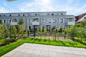 Kompakte 2-Zimmer-Wohnung mit großzügiger Südwest-Terrasse – Zugspitzstraße 7, 86163 Hochzoll-Nord, Augsburg – Vorschaubild 1