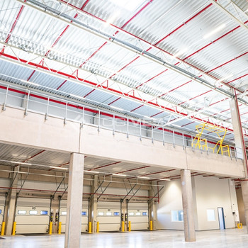 Attraktive Lager- und Produktionshalle mit Bürogebäude