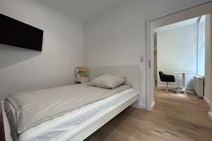 Schöne *vollmöblierte* frisch sanierte 2 Zimmer-Wohnung mit großer Terrasse. – Robenstraße 67, 52070 Jülicher Straße, Aachen – Vorschaubild 11