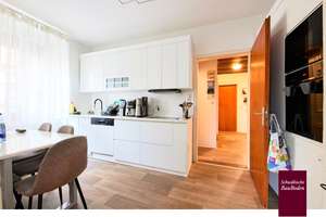 Heilbronn Südstadt: Solides Gründerzeit-MFH (3 WE´s, 2 Garagen) mit Potenzial & TOP  Lage +++ – Uhlandstraße 81, 74074 Heilbronn, Heilbronn – Vorschaubild 23