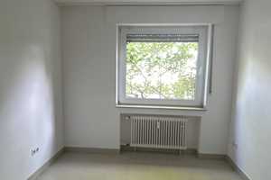 Vollständig renovierte 2-Raum-Erdgeschosswohnung mit Terrasse in Düsseldorf – Düsseldorf – Vorschaubild 4