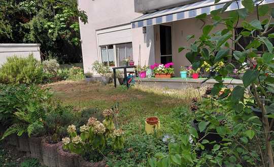 Topp Kapitalanlage: 2 ZKB mit Staffelmiete und eigenem Gartenanteil in begehrter Lage