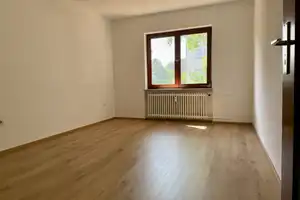 Ansprechende 3-Zimmer-Wohnung mit großem Balkon in Offenbach-Bieber – Flurstraße x, 63073 Offenbach am Main – Vorschaubild 5