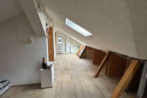 Kernsaniertes 3-Parteienhaus mit ausgebautem Dachboden – Ihre Zukunftsorientierte Investition! – Die vollständige Adresse der Immobilie erhältst du vom Anbieter., 73728 Oberesslingen, Esslingen am Neckar – Vorschaubild 9