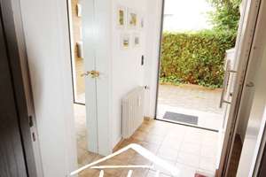 ETW mit sonnigen 4 Räumen, Haus-Charakter, zwei Freisitzen, eigenem Hauseingang & Einzelgarage – 45481 Saarn, Mülheim an der Ruhr – Vorschaubild 7
