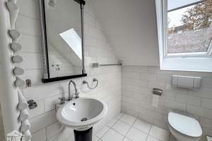Modernisierte 2,5-Zimmer-Maisonettewohnung mit Balkon, Loggia und Garage in Stuttgart-Schönberg – Steinpilzweg 8, 70599 Schönberg, Stuttgart – Vorschaubild 13