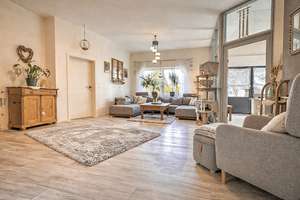 Charmante Maisonettewohnung mit viel Licht und Wohnkomfort – Die vollständige Adresse der Immobilie erhältst du vom Anbieter., 56070 Wallersheim, Koblenz – Vorschaubild 3