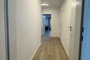 *Helle  und  geräumige 3-Zimmer-Wohnung mit Balkon in Leverkusen-Opladen* – Die vollständige Adresse der Immobilie erhältst du vom Anbieter., 51379 Opladen, Leverkusen – Vorschaubild 8