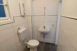 Vollständig renovierte Wohnung mit einem Wohn-Schlafzimmer, KDB und Balkon in Düsseldorf-Bilk – 40223 Bilk, Düsseldorf – Vorschaubild 10