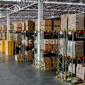 KURZANMIETUNG möglich: ca. 12.000 qm Logistik | Rampe + ebenerdig | 7,50 m UKB !