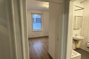 SUMMER IN THE CITY möblierte 3-Zi.-Wohnung, Stuttgart-Süd, Marienplatz, furnished 3-Room Apartment – Böheimstraße 24, 70178 Karlshöhe, Stuttgart – Vorschaubild 15