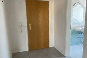 Modernisierte 2-Zimmer-Wohnung mit großem Balkon, EBK und Gartenmitbenutzung in München-Waldperlach – Eulenspiegelstraße 58, 81739 Waldperlach, München – Vorschaubild 10