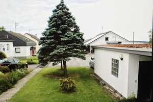 IHR TRAUM IM GRÜNEN: TOLLES HAUS, DOPPELGARAGE, GROSSES GRUNDSTÜCK- AUSBAURESERVE, RUHIGE LAGE – Rhein-Hunsrück-Kreis – Vorschaubild 4
