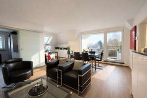 Wunderschöne Dachgeschosswohnung mit Aufzug, 2 Balkonen und Tiefgarage – Bellerstraße 59a, 50354 Hürth – Vorschaubild 5