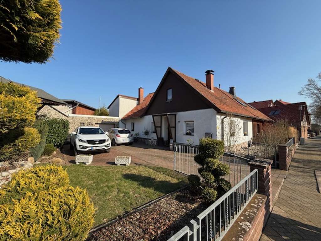 Immobilie in Edemissen - Schönes Einfamilienreiheneckhaus in Edemissen - Bild 2