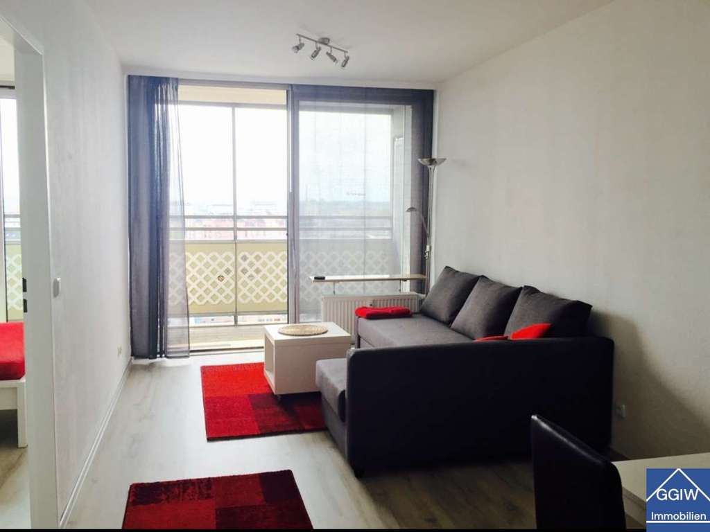 Schöne 2 Zimmer Wohnung mit großen Balkon in Ludwigshafen zu verkaufen gute Rendite od.Eigennutzung