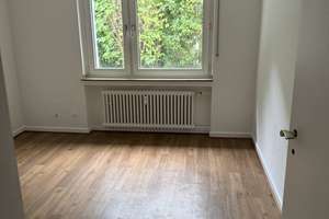 Renovierte 3- Zimmer- Erdgeschoßwohnung mit Garten in Essen- Bergerhausen! – Die vollständige Adresse der Immobilie erhältst du vom Anbieter., 45136 Bergerhausen, Essen – Vorschaubild 10