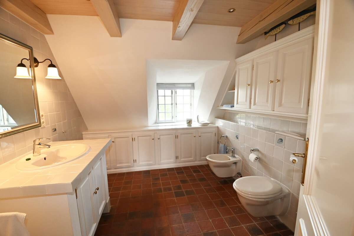 Immobilie in Risum-Lindholm - Stilvolles Reetdachhaus mit einzigartigem Charme und traumhaftem Weitblick - Bild 15