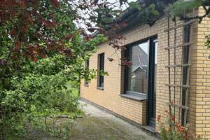 Aufwändig modernisiertes Einfamilienhaus + Keller + Garage + Garten - gepflegte Wohnlage – Die vollständige Adresse der Immobilie erhältst du vom Anbieter., 28857 Syke – Vorschaubild 4