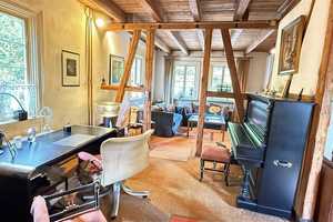 Mit viel Charme und Atmosphäre:   Fachwerkhaushälfte mit Atelier in Wiehl-Mühlhausen – Oberbergischer Kreis – Vorschaubild 9