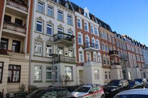 Wunderschöne sanierte  Altbauwohnung mit Balkon in St. Lorenz  Nord