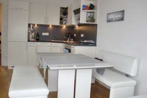 Direkt an U3+S7, 5.OG-West-Loggia, Innenhof, EBK+Spülm., Eichenparkett, Fußboden-Heiz. u. -Kühlung! – Carola-Neher-Straße 12, 81379 Thalkirchen, München – Vorschaubild 10
