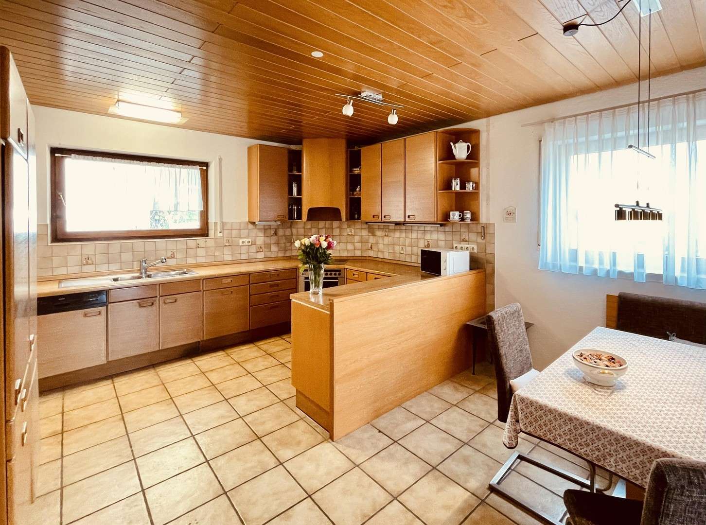 Immobilie in Simmozheim - Mehrgenerationenhaus in Toplage Simmozheim - 190 m², Fußbodenheizung, Superdämmung - Bild 11