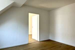 Sanierung 10/2025: Schöne, sehr helle 6-Raum-Maisonette-Whg. mit EBK in Essen Frohnhausen. Ab 05/26 – Düsseldorfer Straße 17, 45145 Frohnhausen, Essen – Vorschaubild 8
