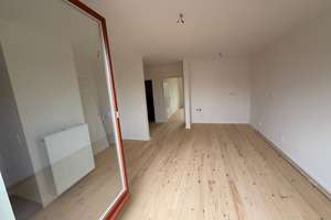 Moderne 2-Raum-Dachgeschosswohnung mit Loggia in Leipzig-Connewitz – Erstbezug nach Sanierung – Die vollständige Adresse der Immobilie erhältst du vom Anbieter., 4277 Connewitz, Leipzig – Vorschaubild 11