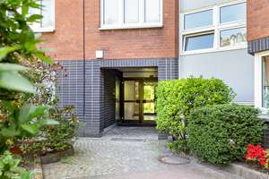 Großzügige 3-Zimmer-Wohnung mit Südbalkon, Tiefgarage & Aufzug in grüner Wohnlage – Die vollständige Adresse der Immobilie erhältst du vom Anbieter., 21031 Lohbrügge, Hamburg – Vorschaubild 7