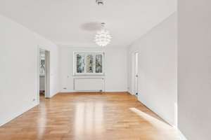 Sofort Bezugsfrei: besonders charmante 2-Zimmer-Wohnung mit historischem Flair in München-Haidhausen