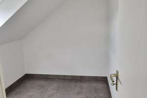 Gemütliche 2,5 Zimmer DG  Maisonette Wohnung mit Traumaussicht in Stuttgart-Feuerbach  – 70469 Feuerbacher Tal, Stuttgart – Vorschaubild 13