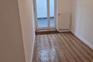 Stilvolle 4 ZKB- Wohnung mit Sonnenterrasse und Balkon MA-Rheinau – Dänischer Tisch 6, 68219 Rheinau, Mannheim – Vorschaubild 9