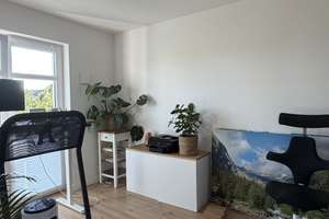 Geräumige 3 Zimmer Wohnung mit Balkon und EBK in Volmerswerth – Die vollständige Adresse der Immobilie erhältst du vom Anbieter., 40221 Volmerswerth, Düsseldorf – Vorschaubild 6