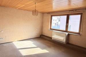 2- Familienhaus mit Gewerbeeinheit in Dielheim- Horrenberg zu verkaufen – Ortsstraße 38, 69234 Dielheim – Vorschaubild 11