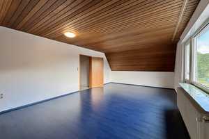 * Vielfältige Nutzungsmöglichkeiten * gute Sichtbarkeit * Parkflächen vor dem Objekt * Garage * – Aurich (Kreis) – Vorschaubild 24