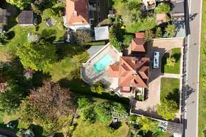 Exklusive Villa in Gartenstadt mit großem Grundstück und Pool bei Leipzig und Halle – Saalekreis – Vorschaubild 2