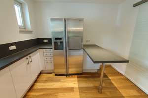 2-Zimmer-Dachgeschosswohnung mit Einbauküche Top Stadtlage in Bayreuth – Die vollständige Adresse der Immobilie erhältst du vom Anbieter., 95448 Hammerstatt/St. Georgen, Bayreuth – Vorschaubild 2
