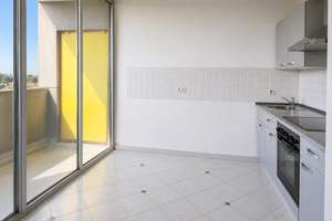 MH Immobilien- helles Appartement mit Blick ins Grüne direkt am Isarkanal – Die vollständige Adresse der Immobilie erhältst du vom Anbieter., 81379 Thalkirchen, München – Vorschaubild 13