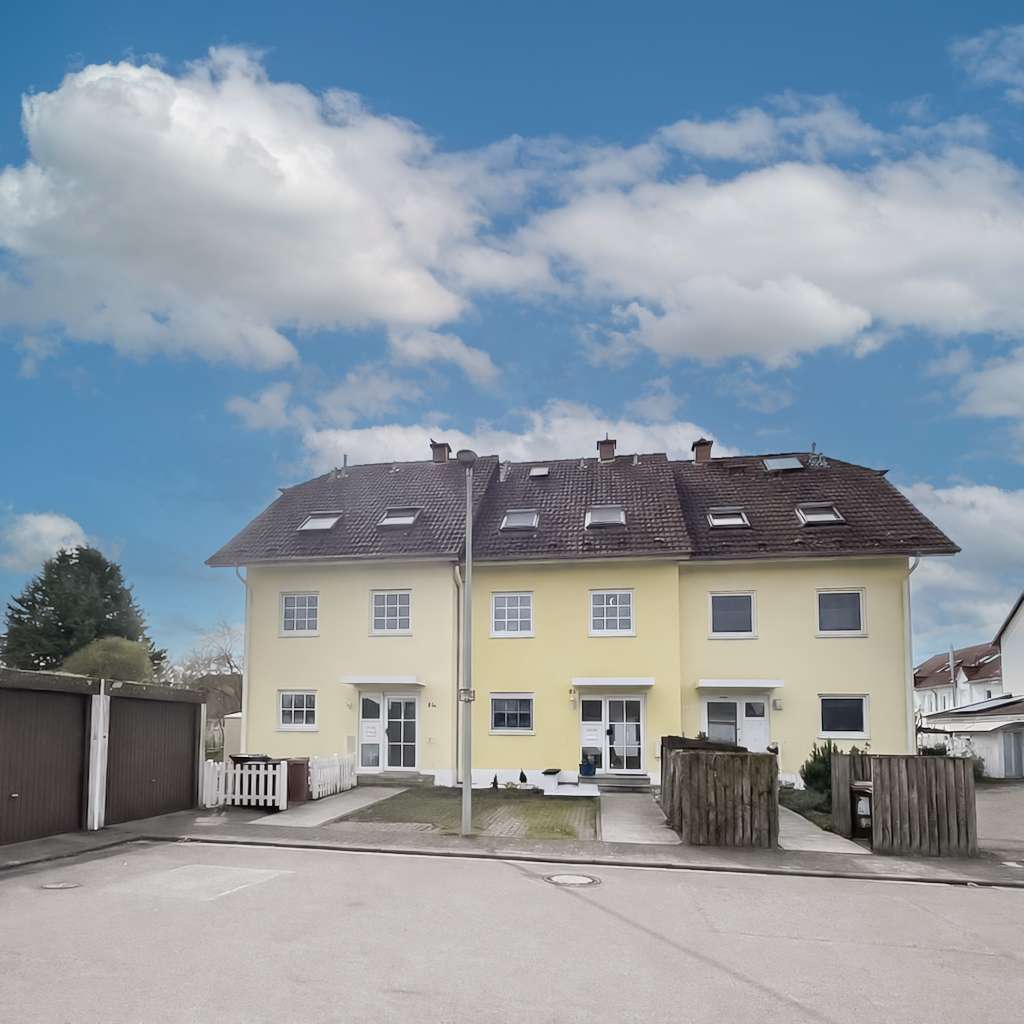 Immobilie in Bodenheim - Feldrandlage Bodenheim! Halbes Haus, ganzes Zuhause! 4 Zimmer auf 2 Etagen, 2 Balkone, StPl, EBK etc - Bild 1