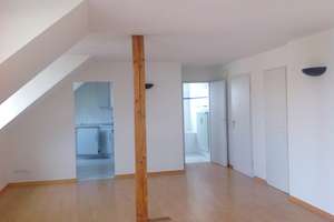 Loftartige Traum-Maissonette mit Balkon, 2 Bädern, großzügig geschnitten, ruhige Lage