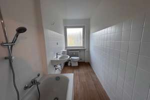 Moderne 4-Zimmer-Wohnung mit Balkon in Nürnberg – Herzogstandstraße 22, 90471 Langwasser Nordwest, Nürnberg – Vorschaubild 7