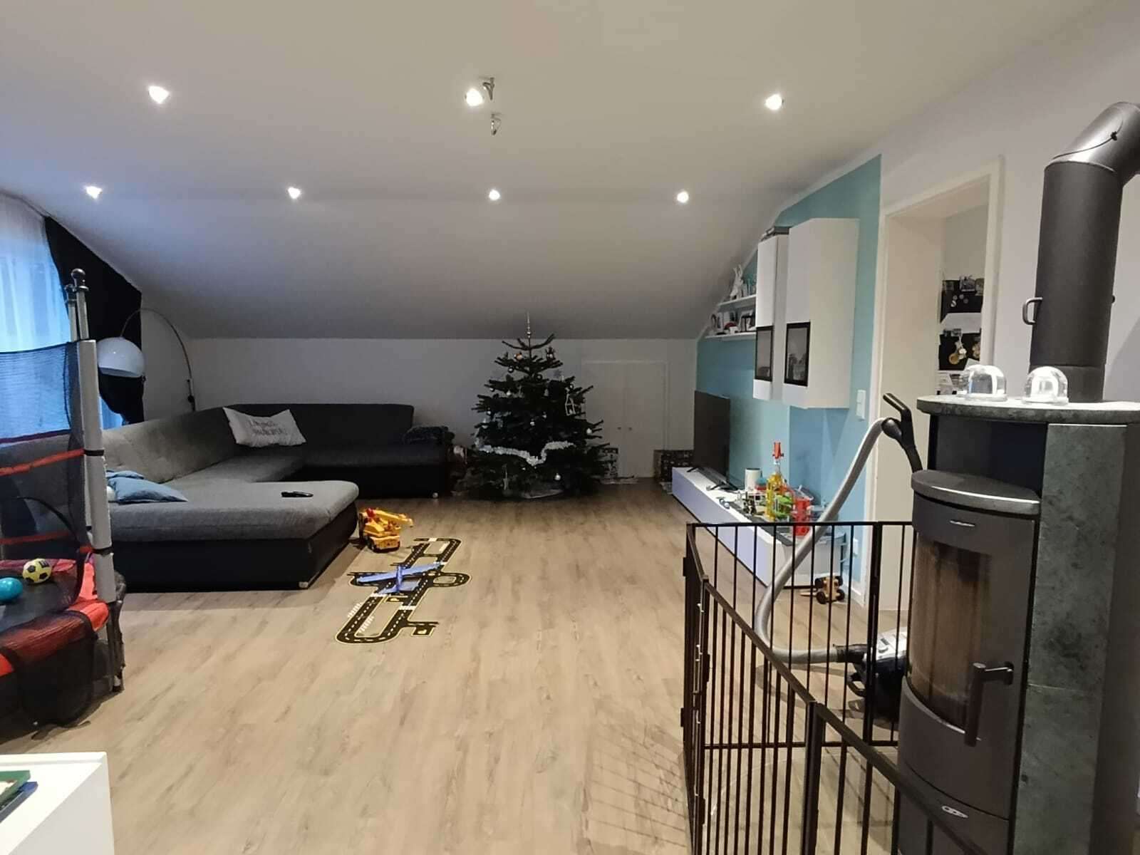 Immobilie in Keltern - großes Haus mit 3 Einheiten mit weitläufigem Grundstück und zahlreichen Nutzungsmöglichkeiten - Bild 7