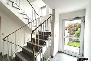 TOP-gepflegte Dachgeschosswohnung mit TG-Stellplatz zum Selbstbezug oder Kapitalanlage – Die vollständige Adresse der Immobilie erhältst du vom Anbieter., 86156 Kriegshaber, Augsburg – Vorschaubild 10