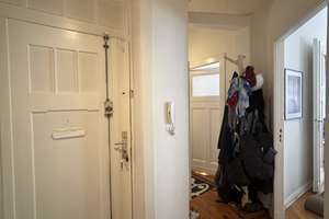 Vermietete 3-Zimmer-Altbauwohnung mit Südbalkon nahe Lietzensee – Die vollständige Adresse der Immobilie erhältst du vom Anbieter., 14059 Charlottenburg, Berlin – Vorschaubild 6