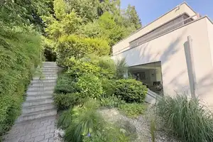 Aussergewöhnliche  Architektenvilla im Bauhausstil mit Pool inkl. Einliegerwohnung ! – Aichach-Friedberg (Kreis) – Vorschaubild 6